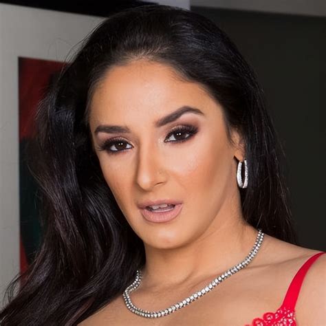 Sheena Ryder Brazzers Profile .